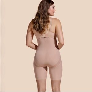 HoneyLove Superpower Short, shape wear 2x NWT